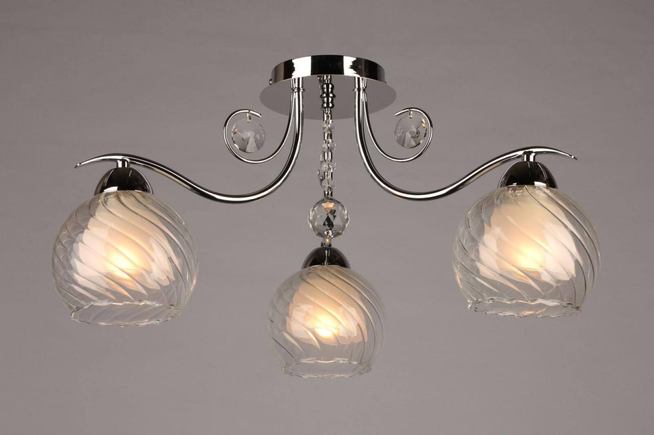 Потолочная люстра Omnilux OML-46107-03