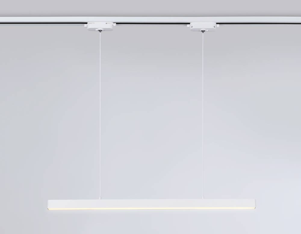 Трековый однофазный светильник Ambrella Light Track System GL6782