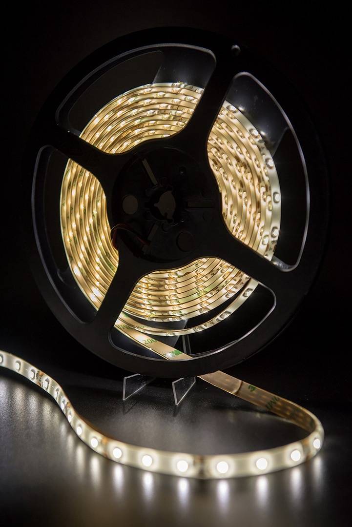 Светодиодная лента SWG SWG360-12-4.8-WW-65 000048