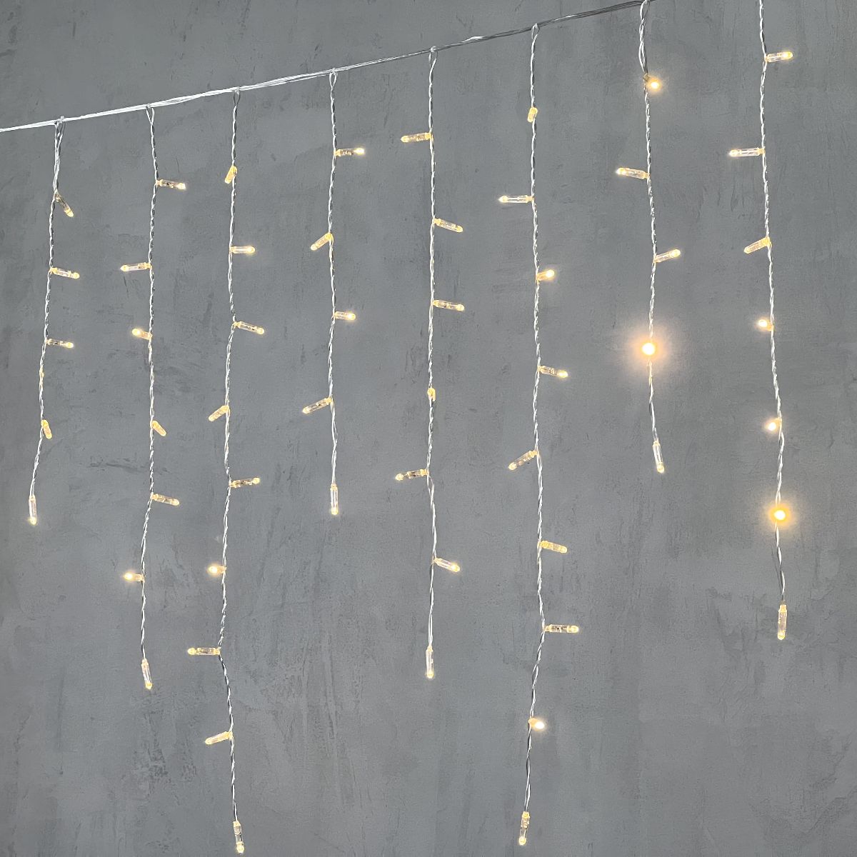 Гирлянда Бахрома с колпачком Laitcom (LTC) PIL180CAP-10-2WW