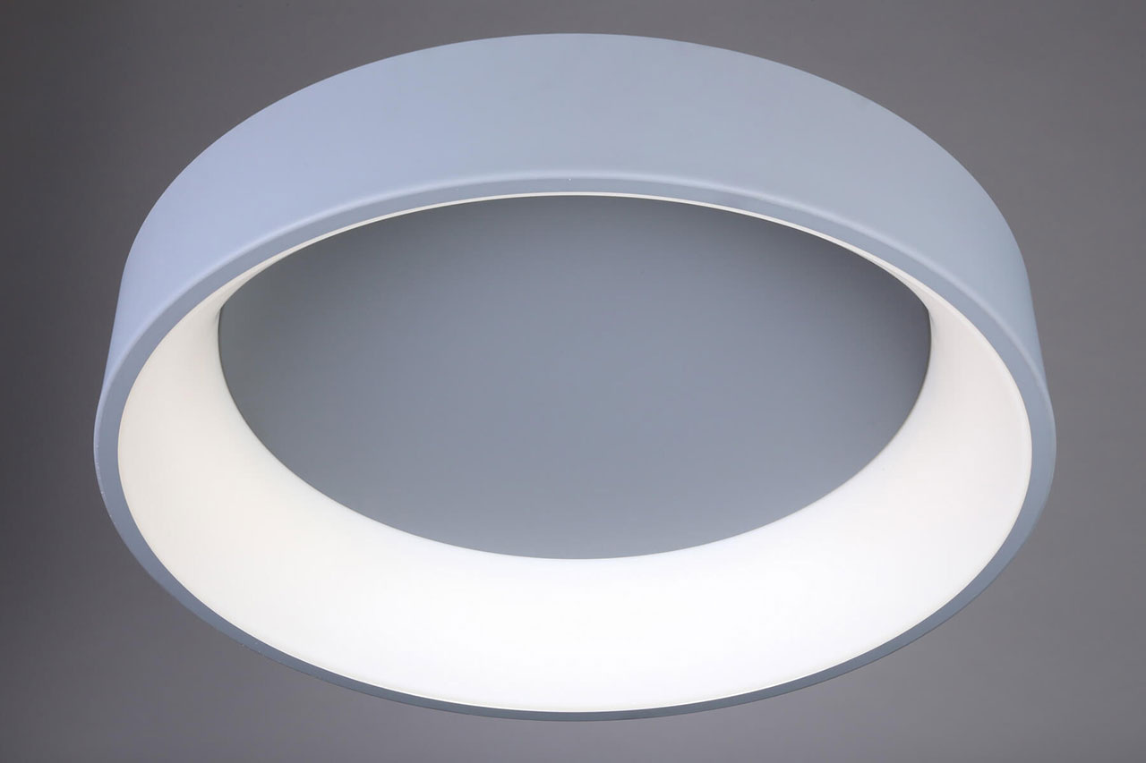 Потолочный светодиодный светильник Omnilux Ortueri OML-48517-72