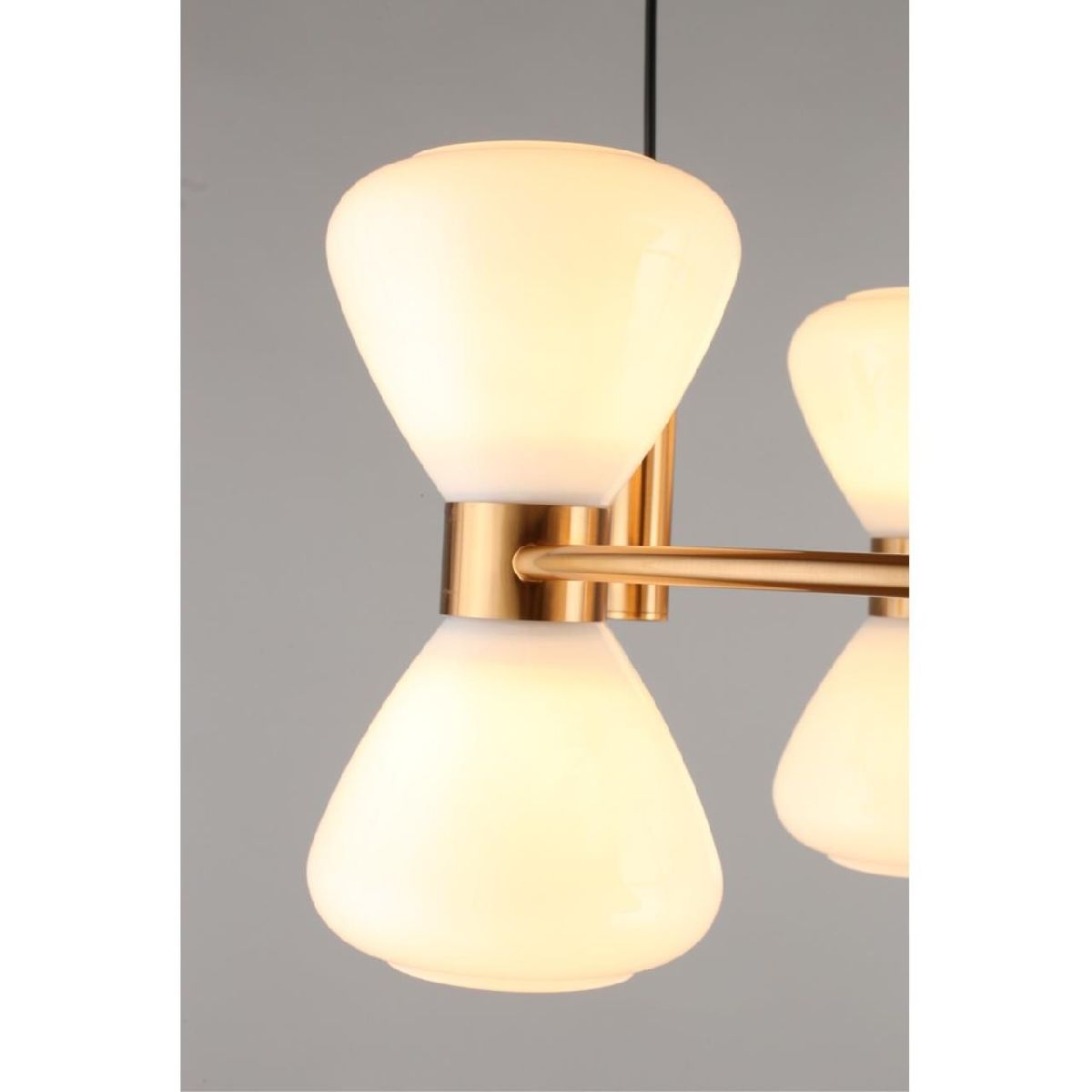 Подвесная люстра Omnilux Trevasco OML-59603-08