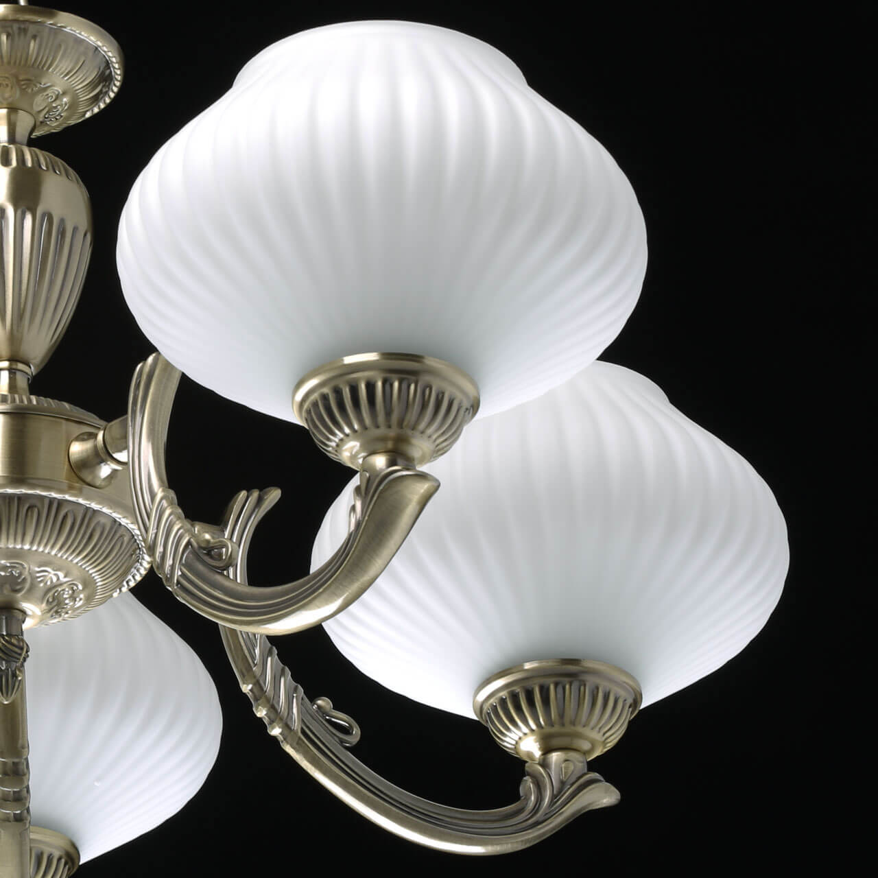 Подвесная люстра MW-Light Фелиция 114010505