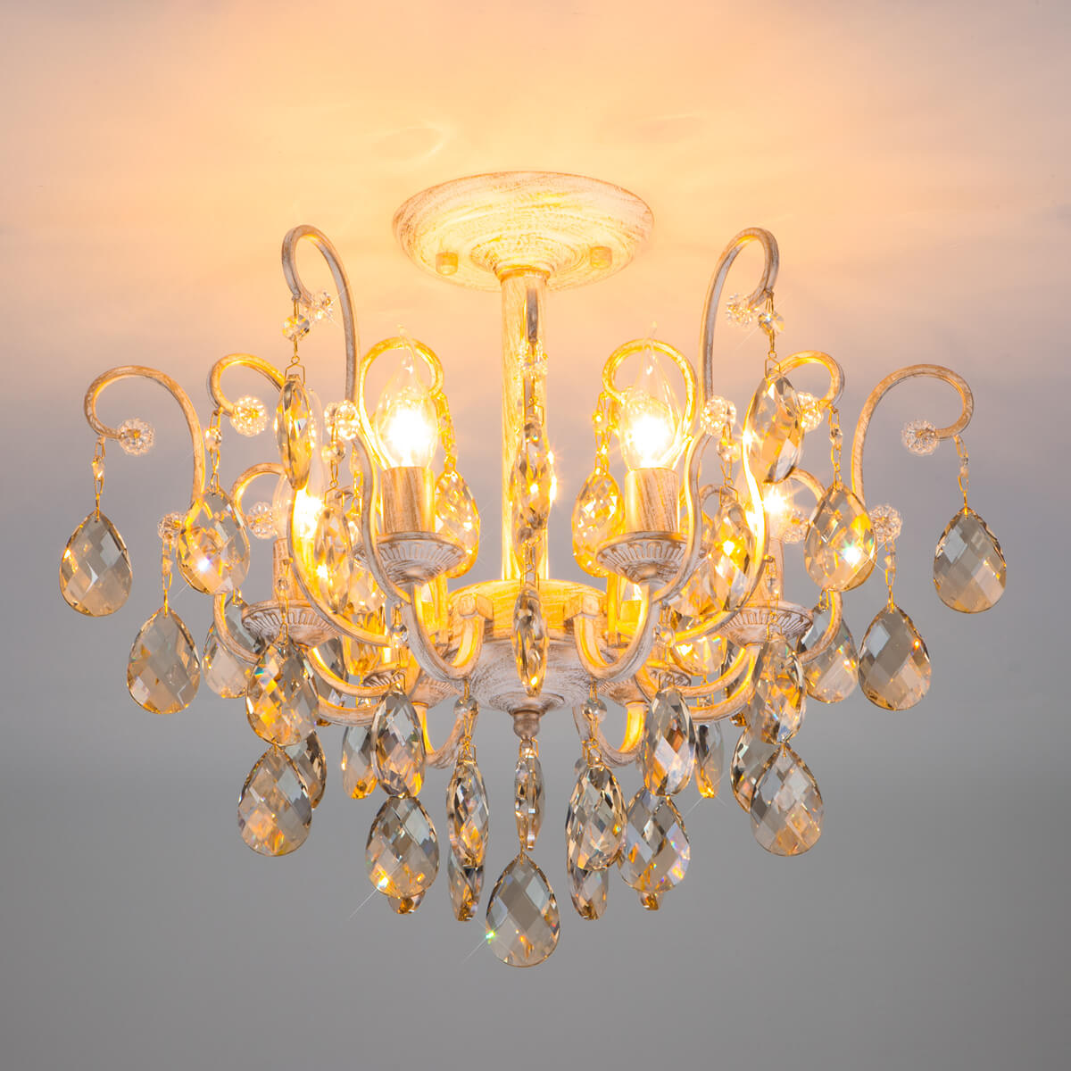 Потолочная люстра Eurosvet 10022/6 белый с золотом/ тонированный хрусталь Strotskis