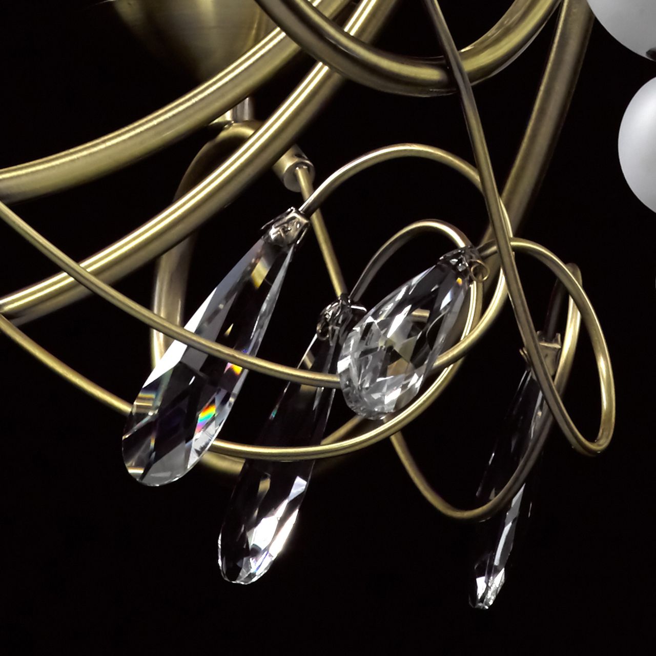 Подвесная люстра MW-Light Федерика 684012408