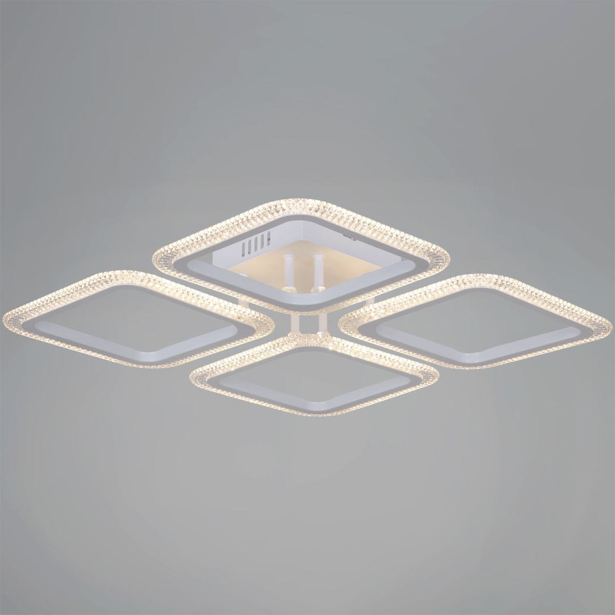 Потолочная люстра Reluce 09838-0.3-04 WH