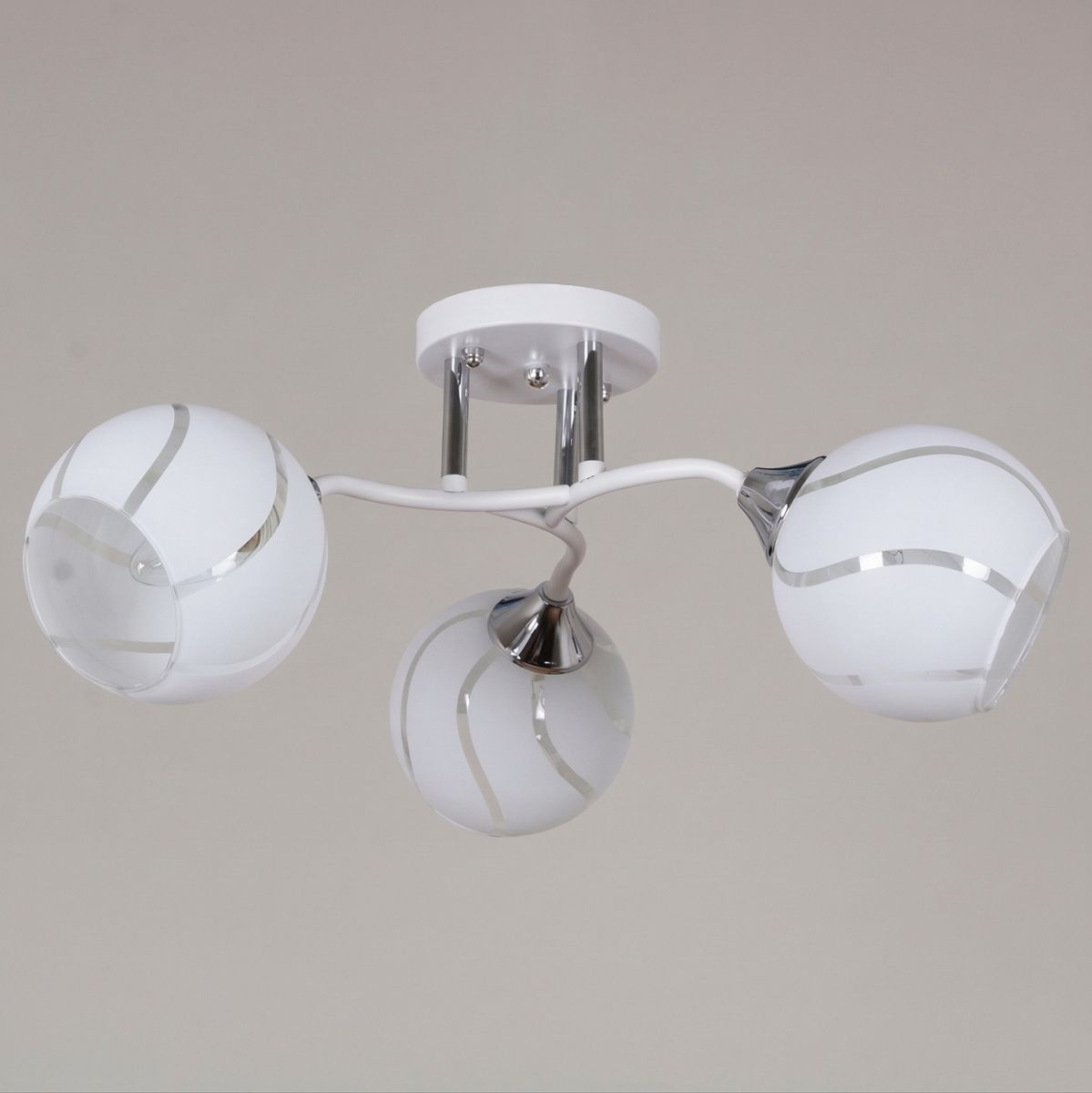 Потолочный светильник Reluce 99360-0.3-03 WH+CR