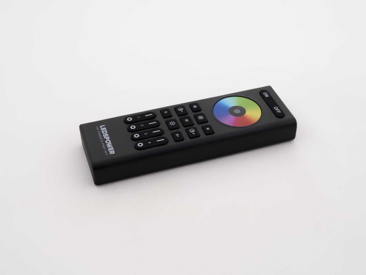 Пульт LEDS POWER RGB/RGBW/RGBCCT на 4 зоны RC03RFB черный 006550