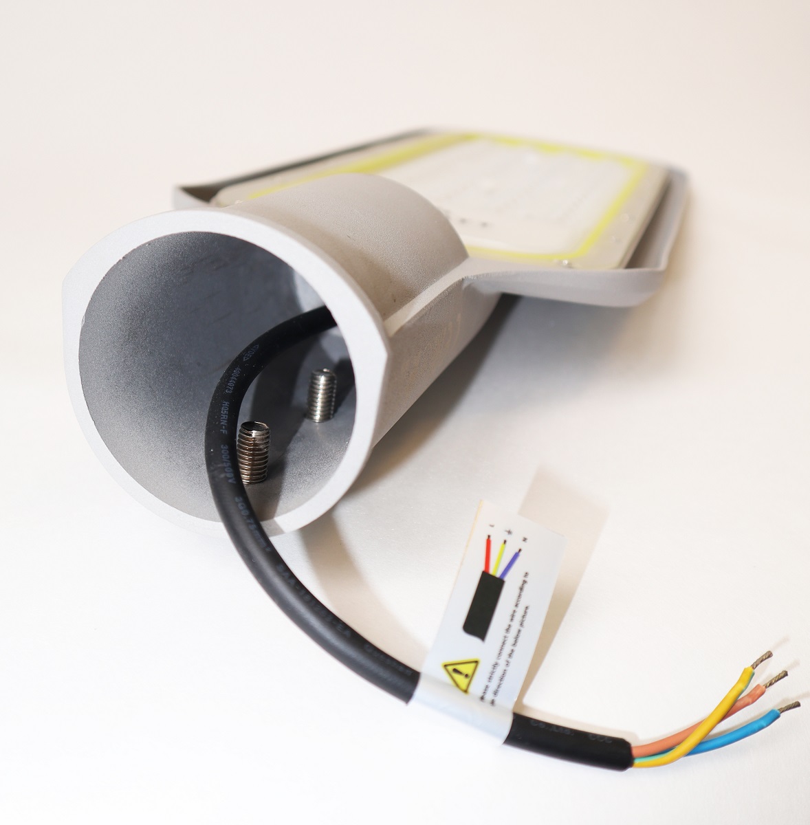 Уличный консольный светильник i-Watt i-15103