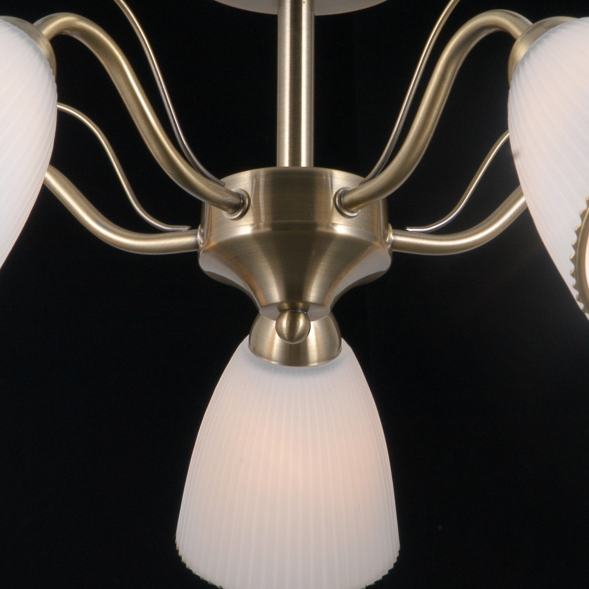 Люстра на штанге Illumico IL0308-5CSQ-29 AB