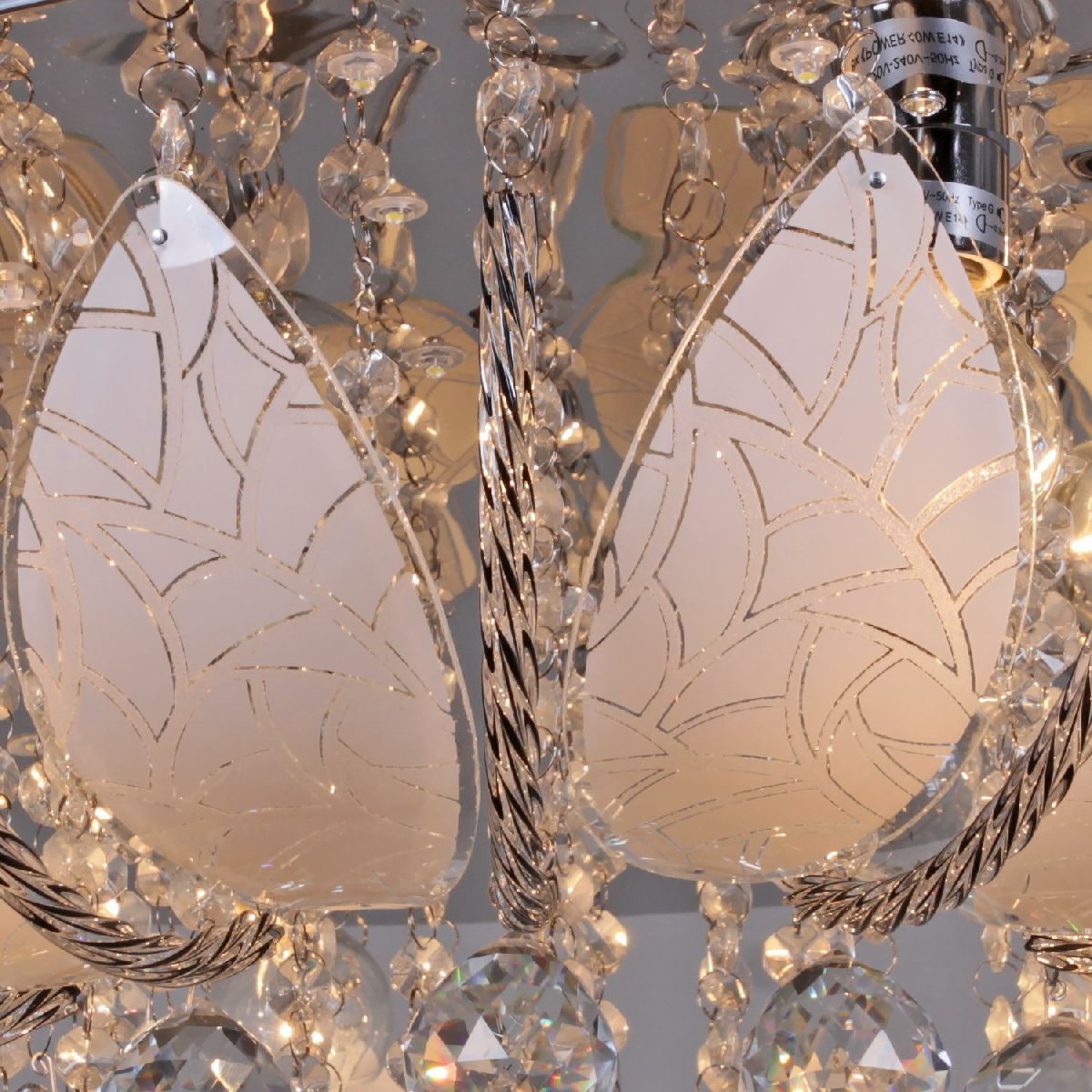 Потолочная люстра Reluce 55787-0.3-08