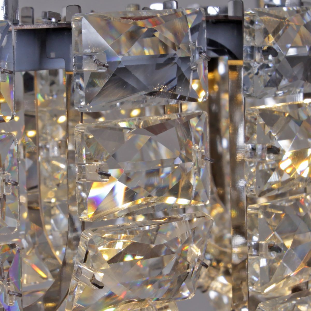 Подвесная люстра Reluce 33051-0.4-600 CR