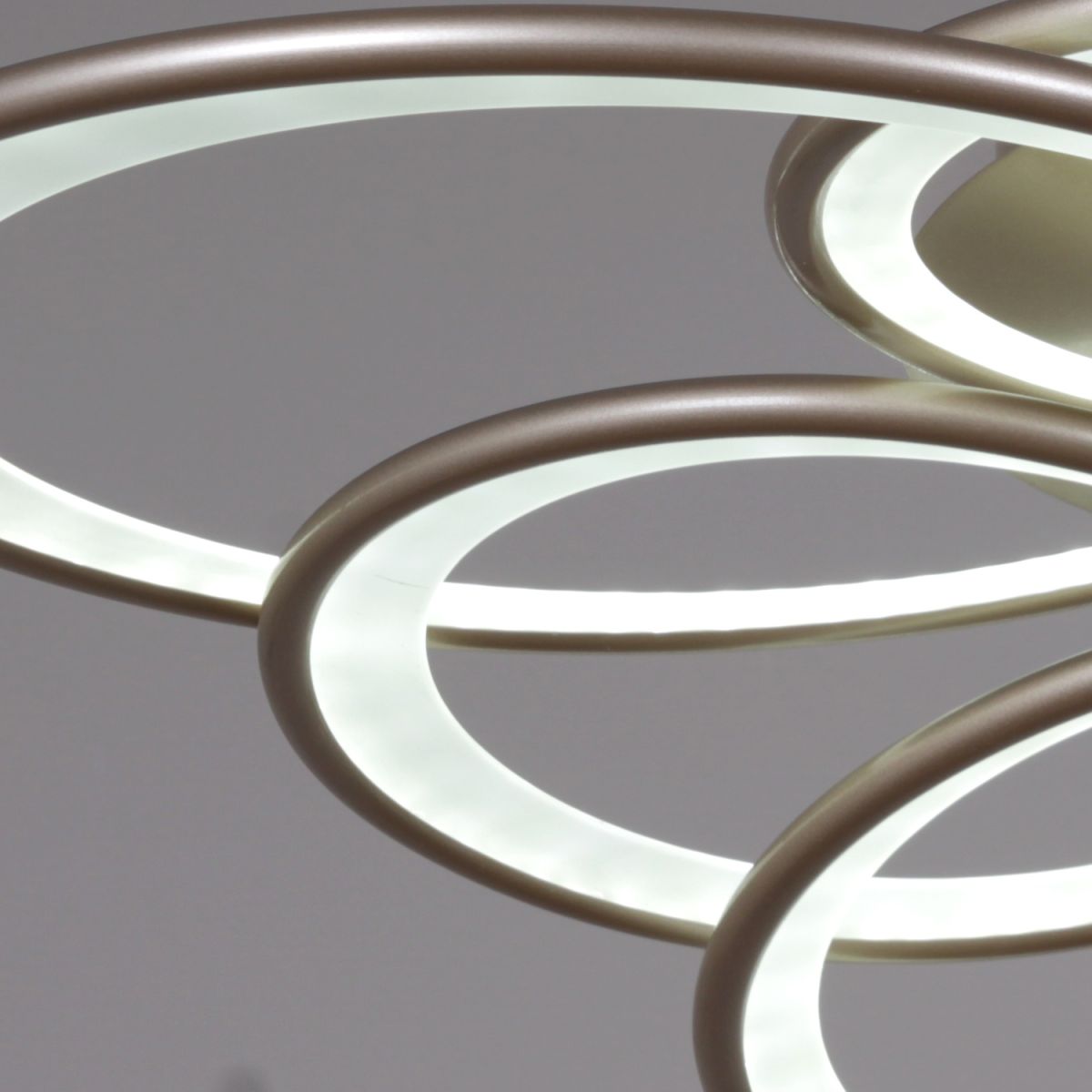 Потолочная люстра Reluce 09246-0.3-3+3 Champaign silver