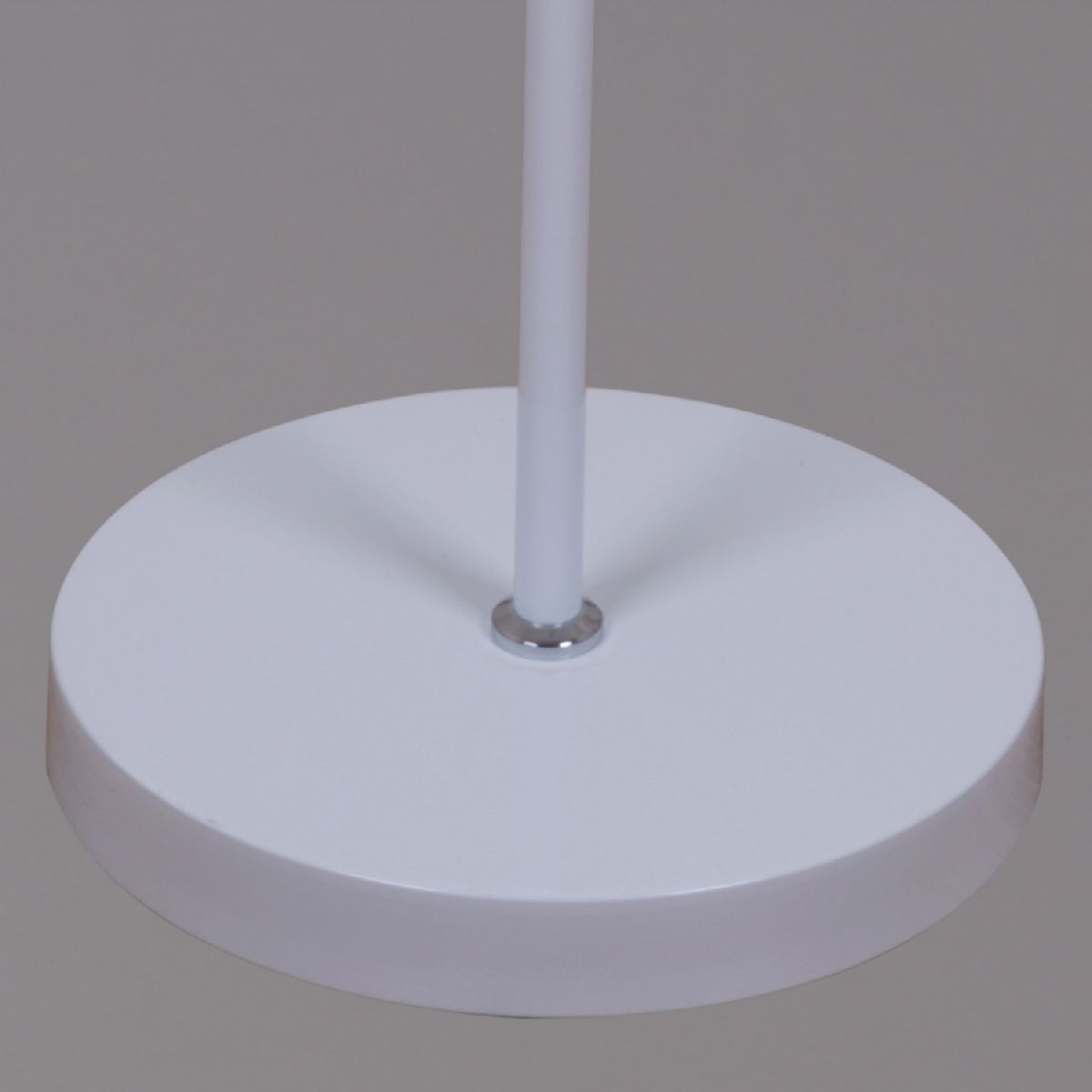 Торшер Reluce 03041-0.6-01 WH