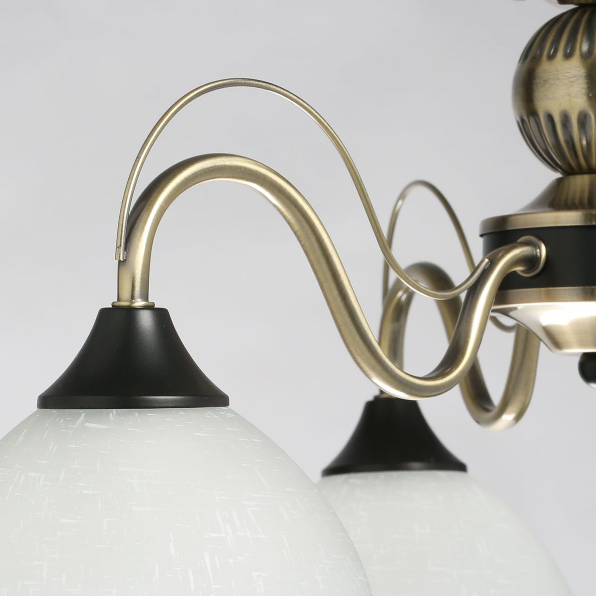 Потолочная люстра De Markt Олимп 318015003