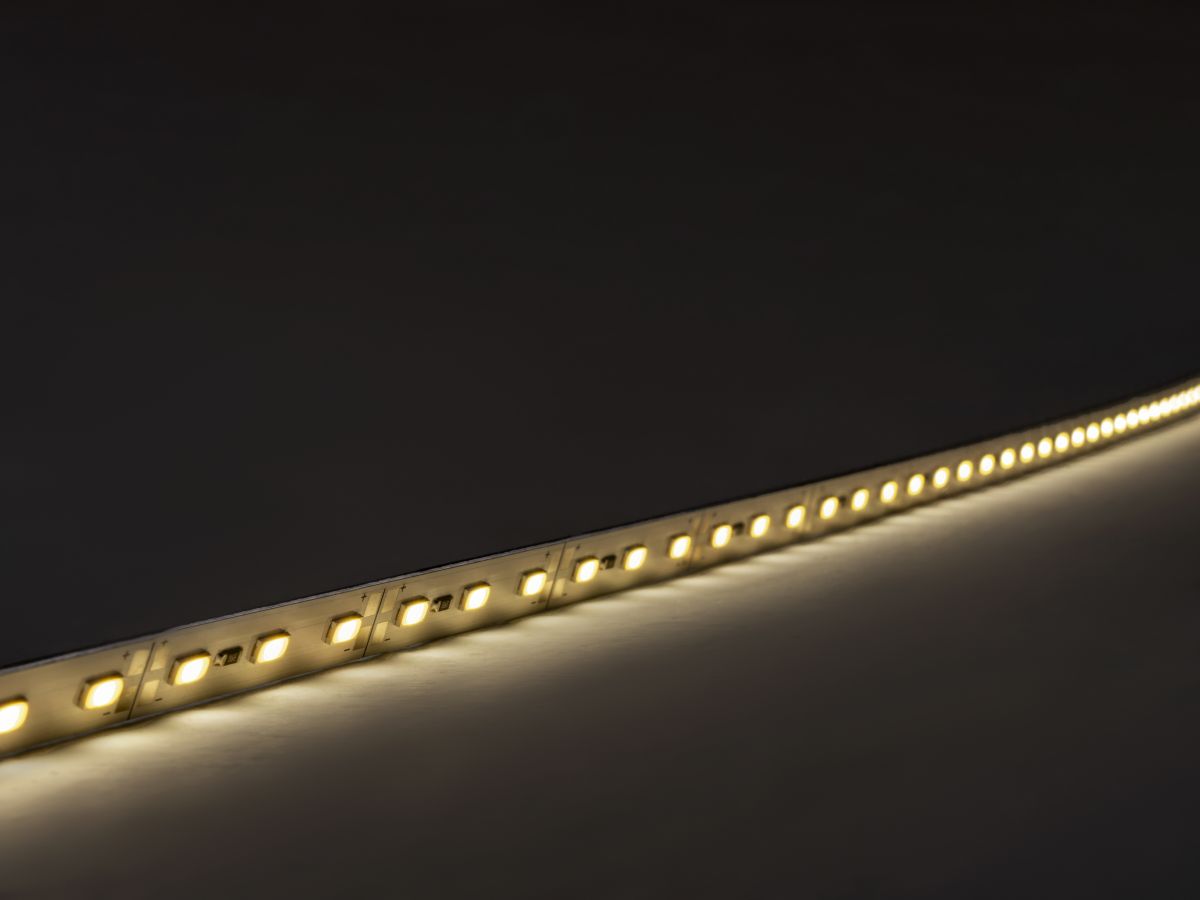 Светодиодная линейка LEDS POWER 1м SMD5730 72шт (3М скотч) 45-50Lm/LED 4000-4500K 513045