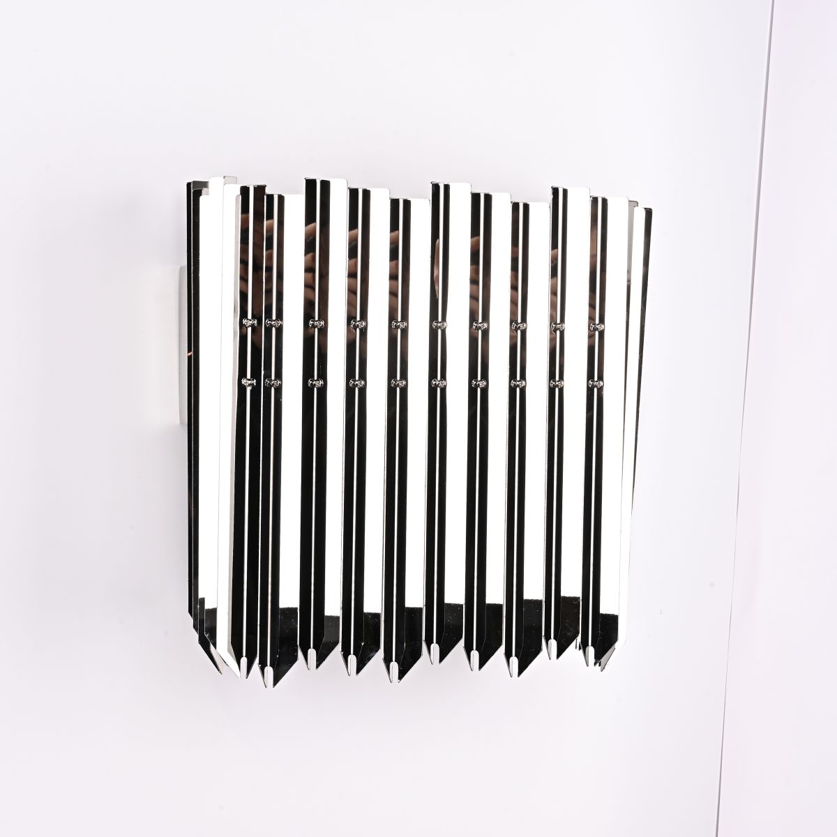 Настенный светильник ImperiumLoft Grace Lightning Facet Wall Lamp Silver 310149-22