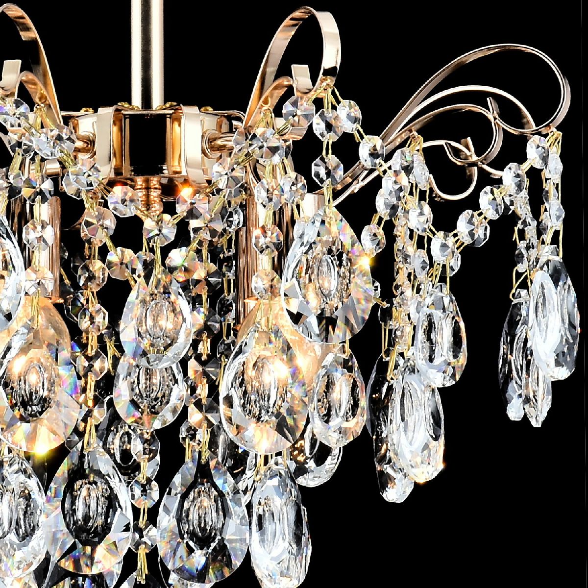 Люстра на штанге Reluce 04054-0.3-04 FGD