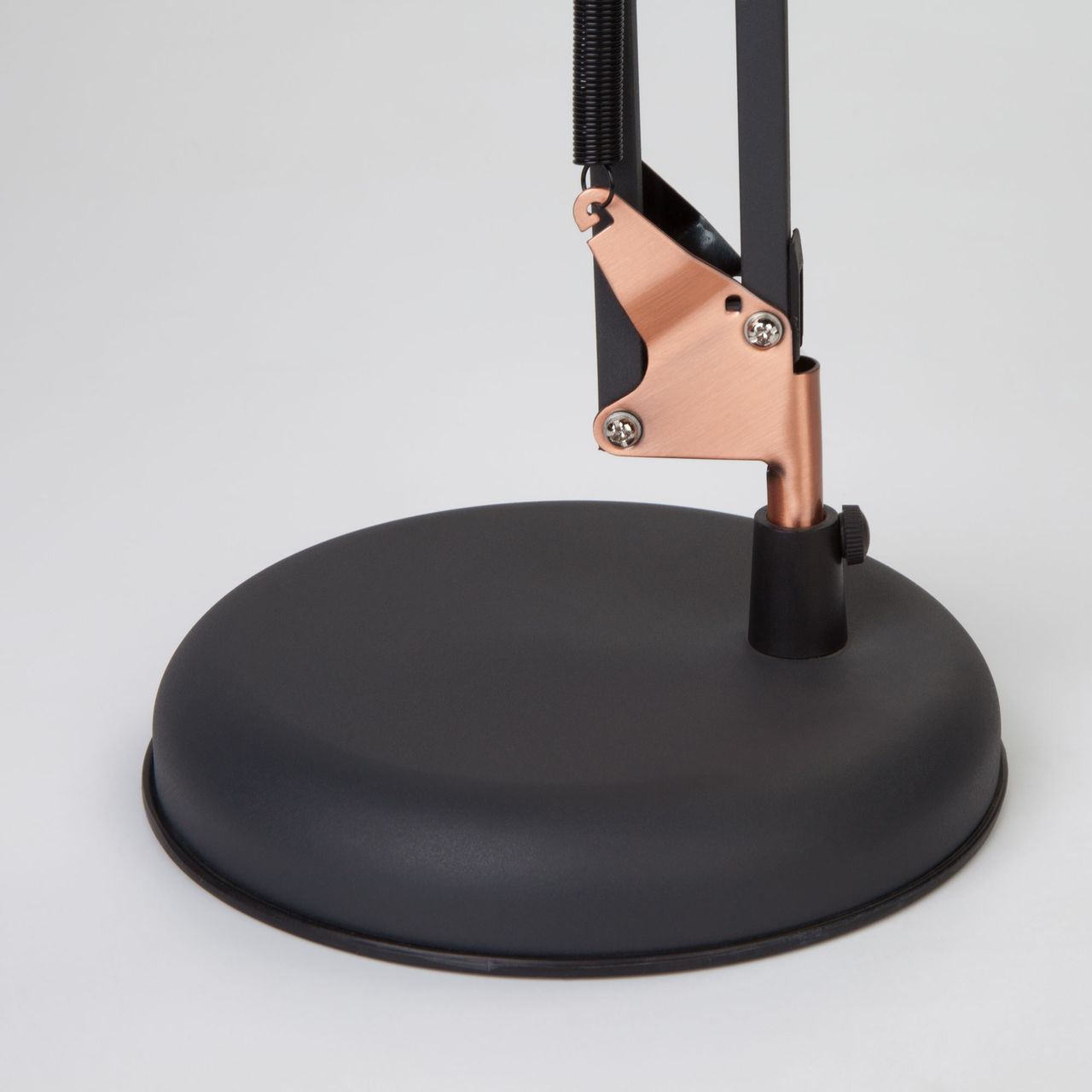 Настольная лампа Eurosvet Norden 01032/1 черный