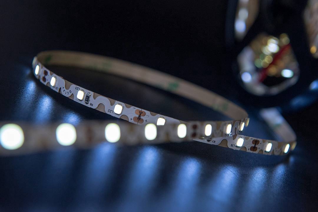 Светодиодная лента SWG SWGFLEX860-9-CW 001897