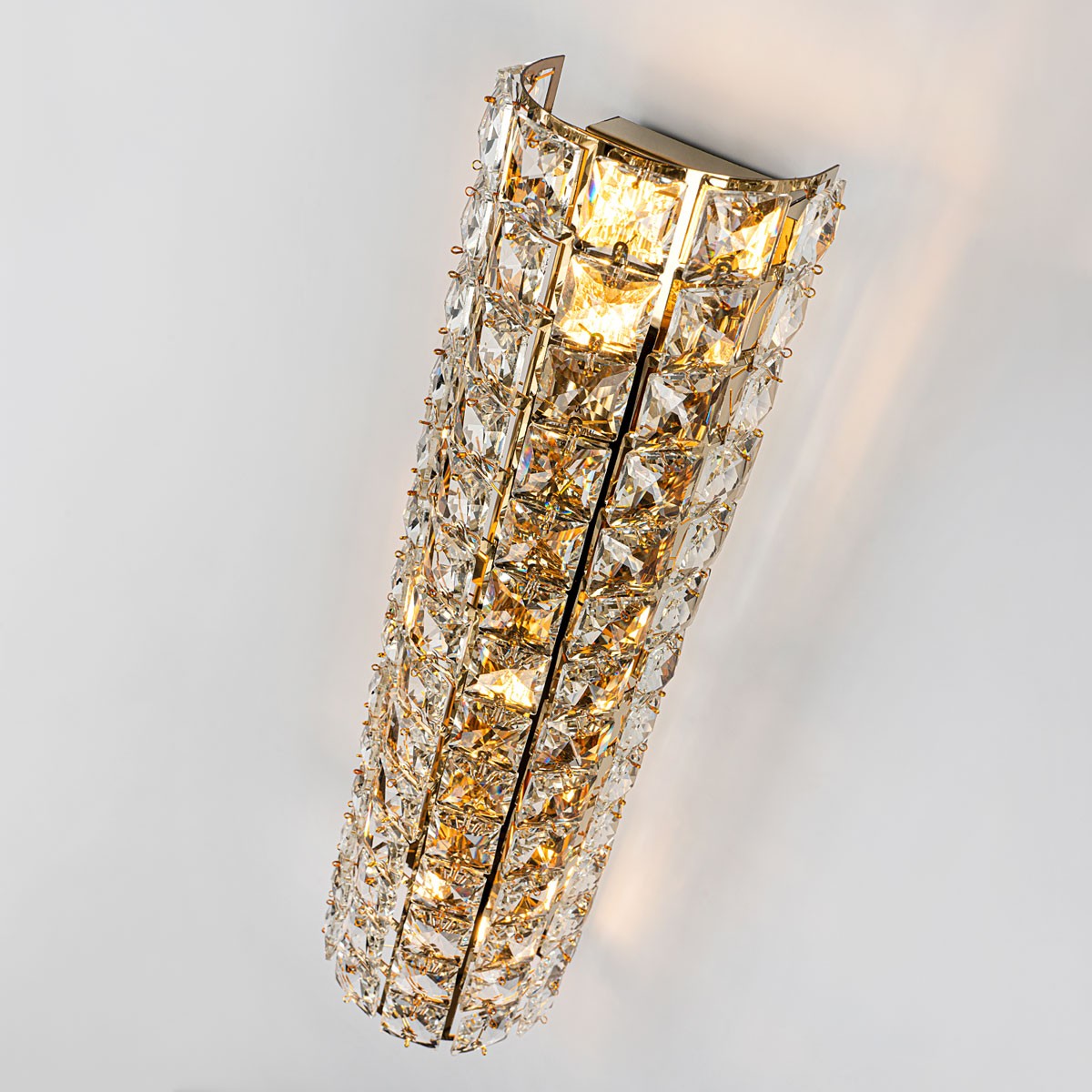 Настенный светильник Modelux ML.558.450 GD