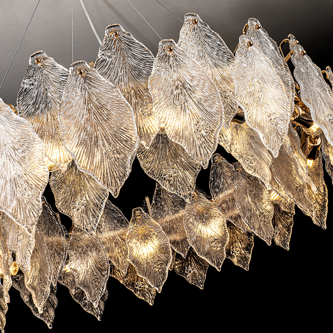 Подвесная люстра Modelux ML.2293.800 GD