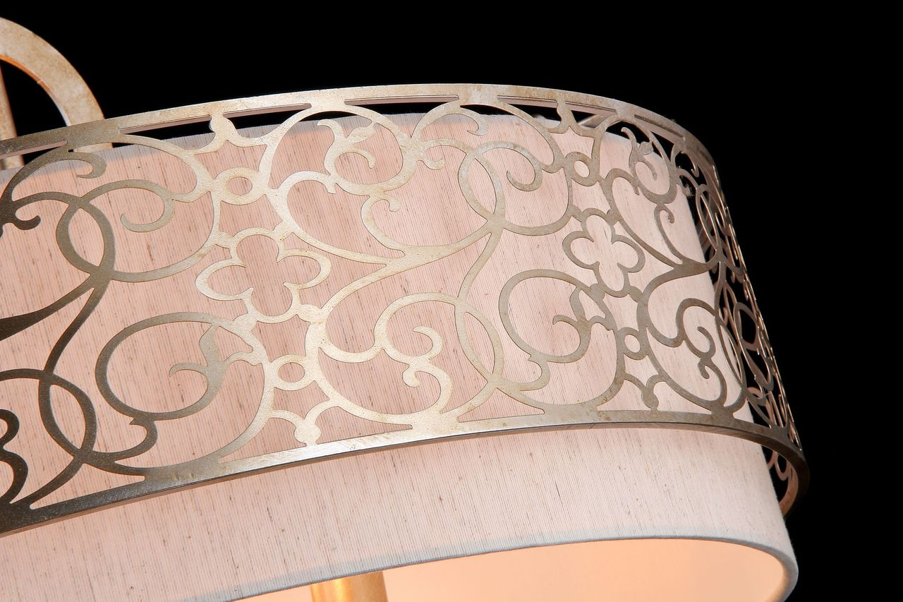 Подвесная люстра Maytoni Venera H260-04-N