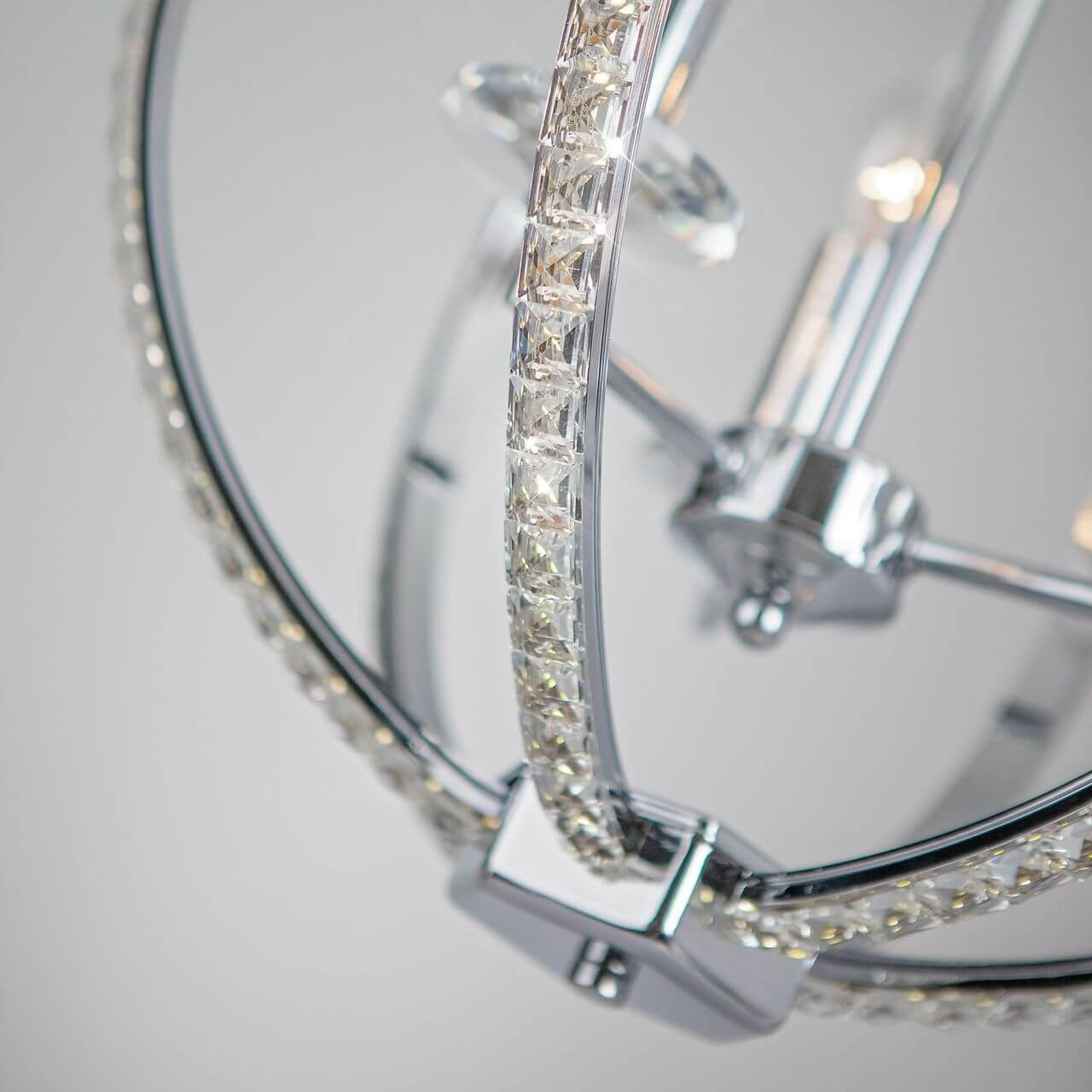 Подвесная люстра Bogates Atlas 426/3 Strotskis