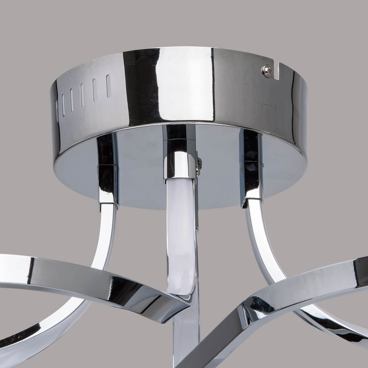 Потолочный светодиодный светильник De Markt Аурих 12 496015302