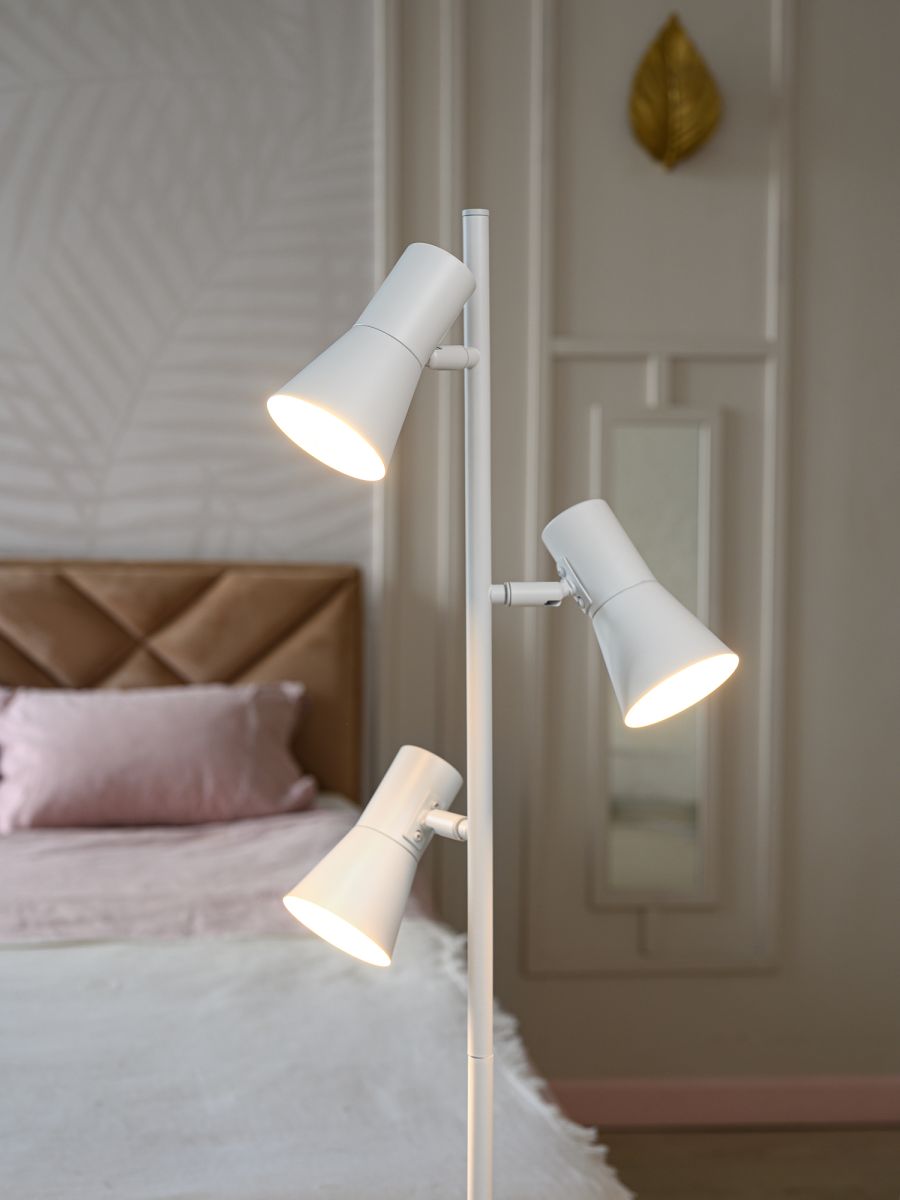 Торшер ARTSTYLE HT-738x3WW