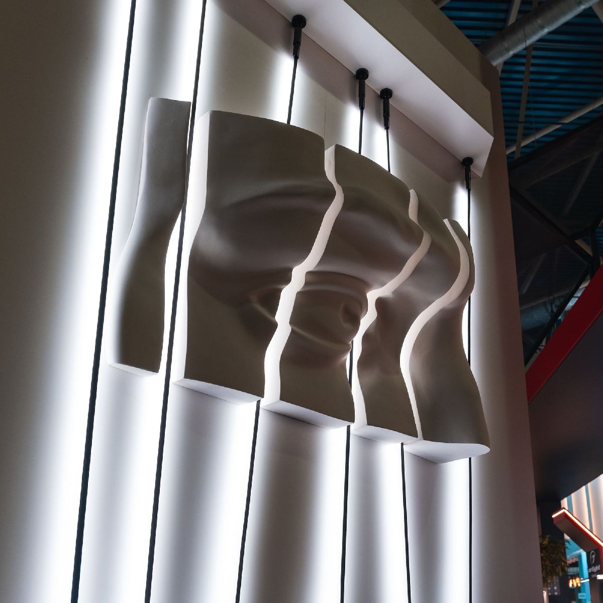 Лента-трос Arlight STINGRAY-R-RT-A120-8mm 24V White6000 (9.6 W/m, IP20, 5m) 047911