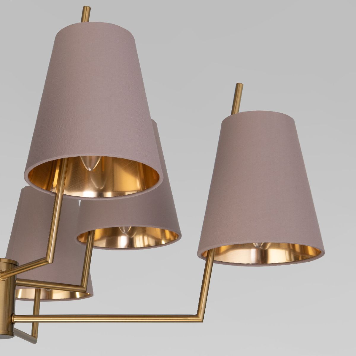 Люстра на штанге Eurosvet Topanga 60173/8 латунь Smart a069018