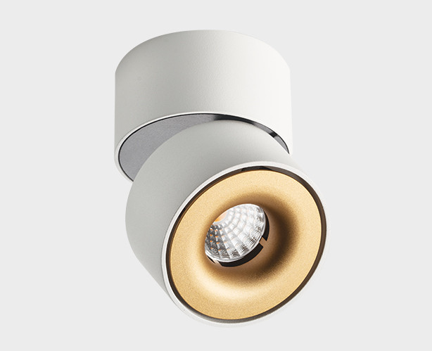 Светодиодный спот Italline IT02-001 white + IT02-001 ring gold УЦ
