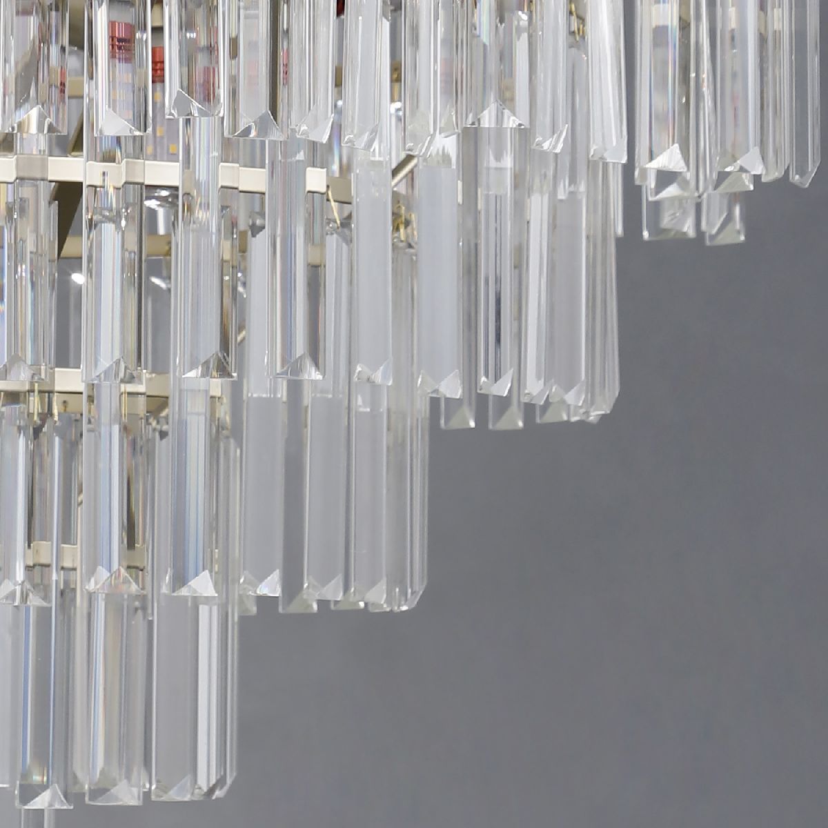 Подвесная люстра Illumico IL3575-8+4PSQ-24 GD LYRA