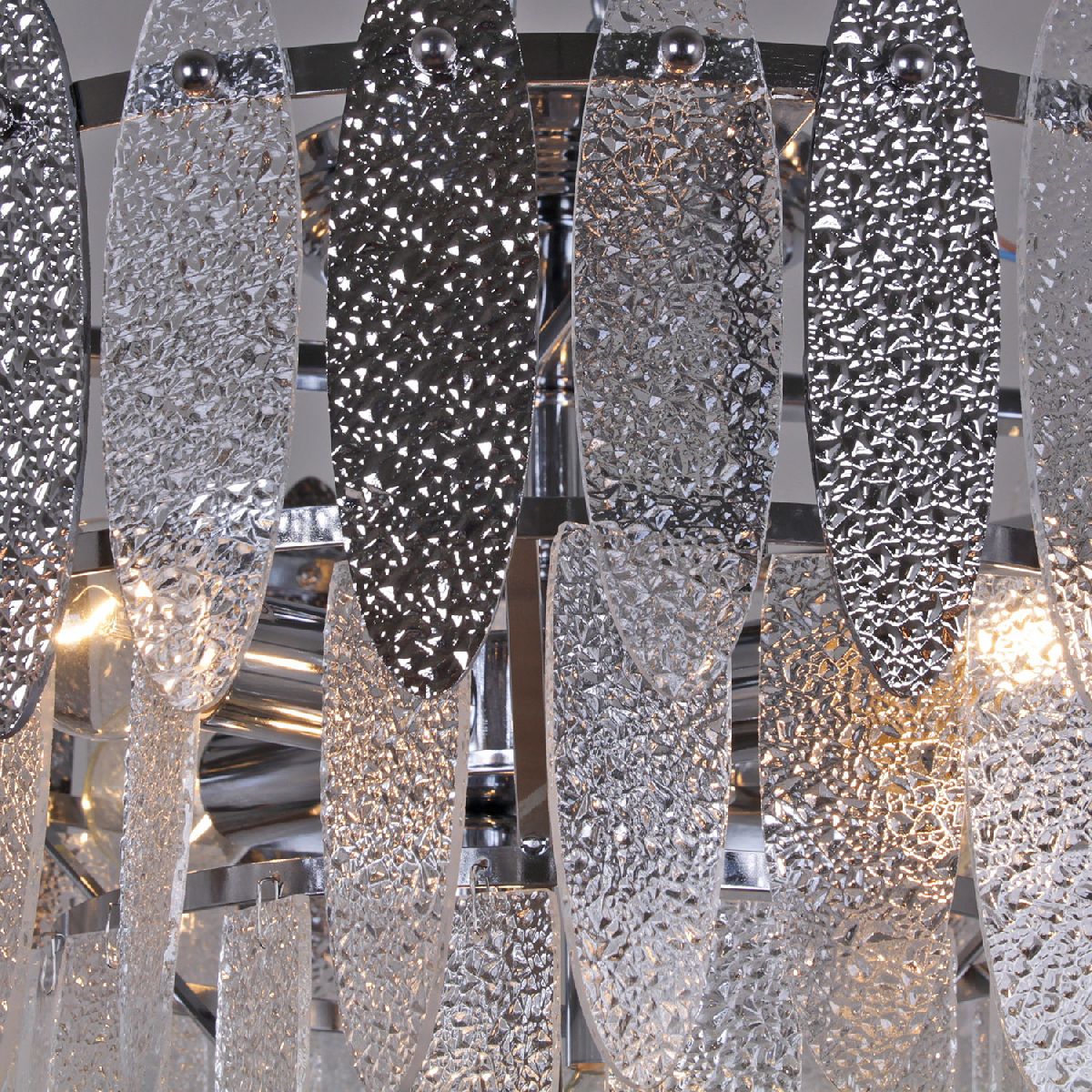 Потолочная люстра Reluce 09031-3.3-06 CR