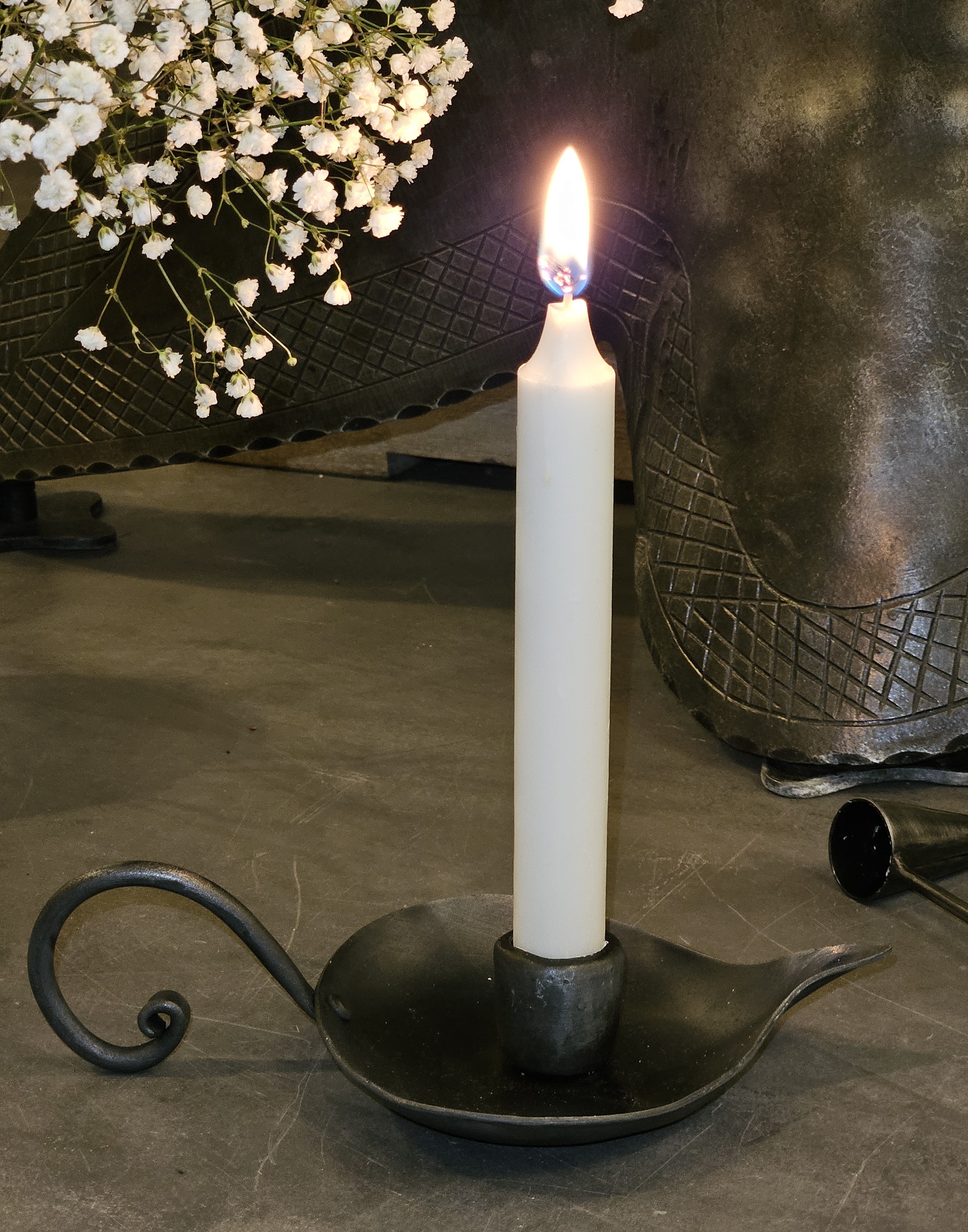 Настольный подсвечник Листок Covali HC-1180