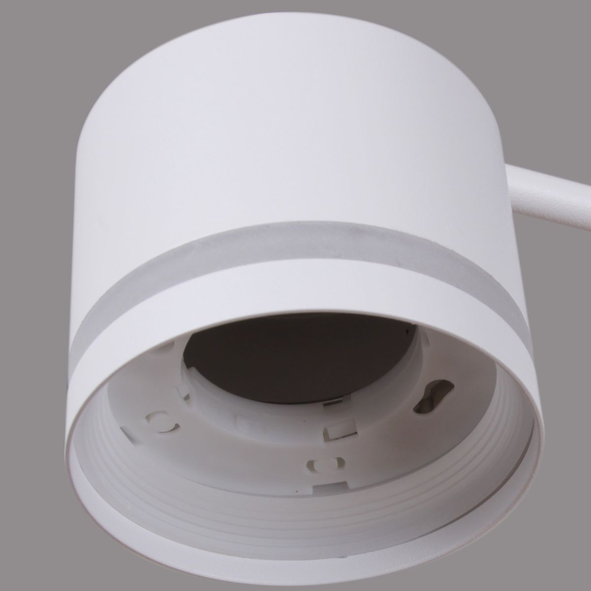 Люстра на штанге Reluce 96730-0.3-06 GX53 WT