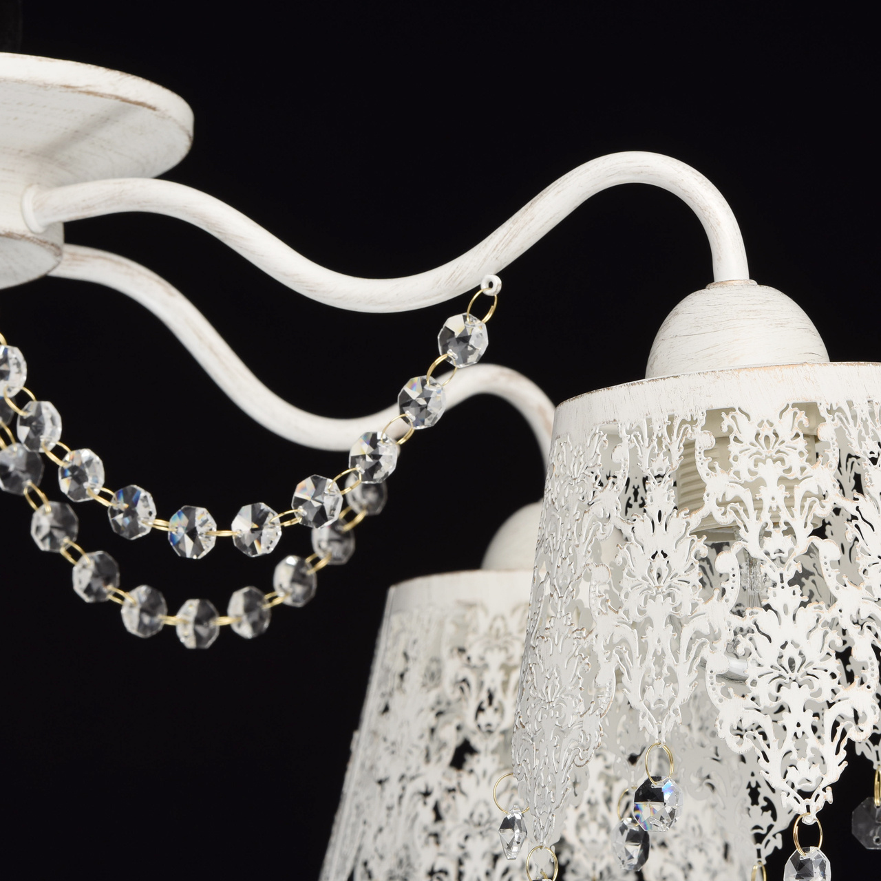 Потолочная люстра MW-Light Полин 472011205