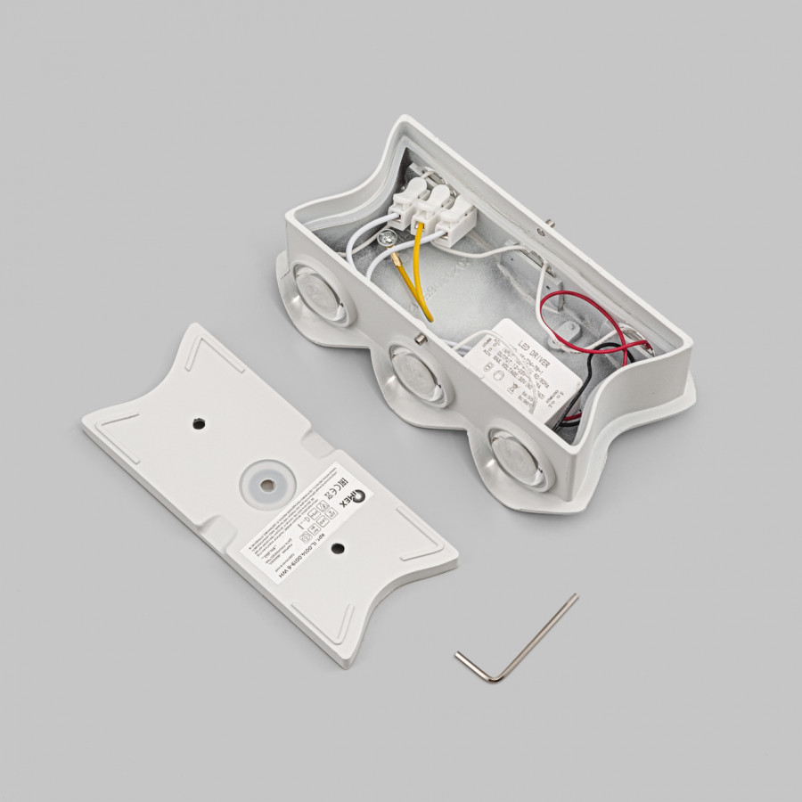 Уличный настенный светильник IMEX Cross IL.0014.0019-6-WH