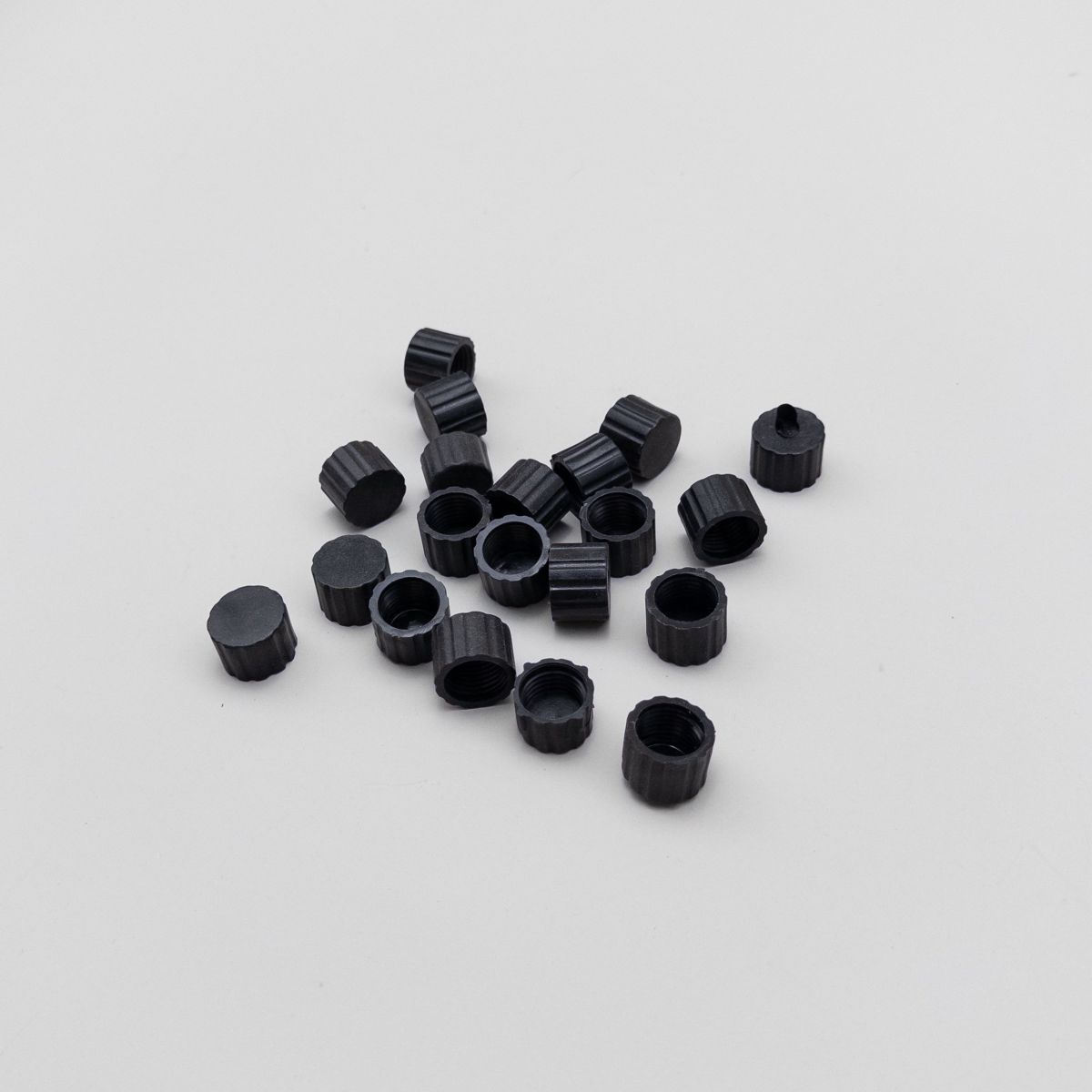 Заглушка для нитей Laitcom (LTC) SLL-1