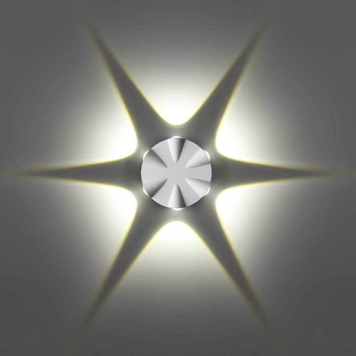 Уличный настенный светильник Novotech Calle 358940