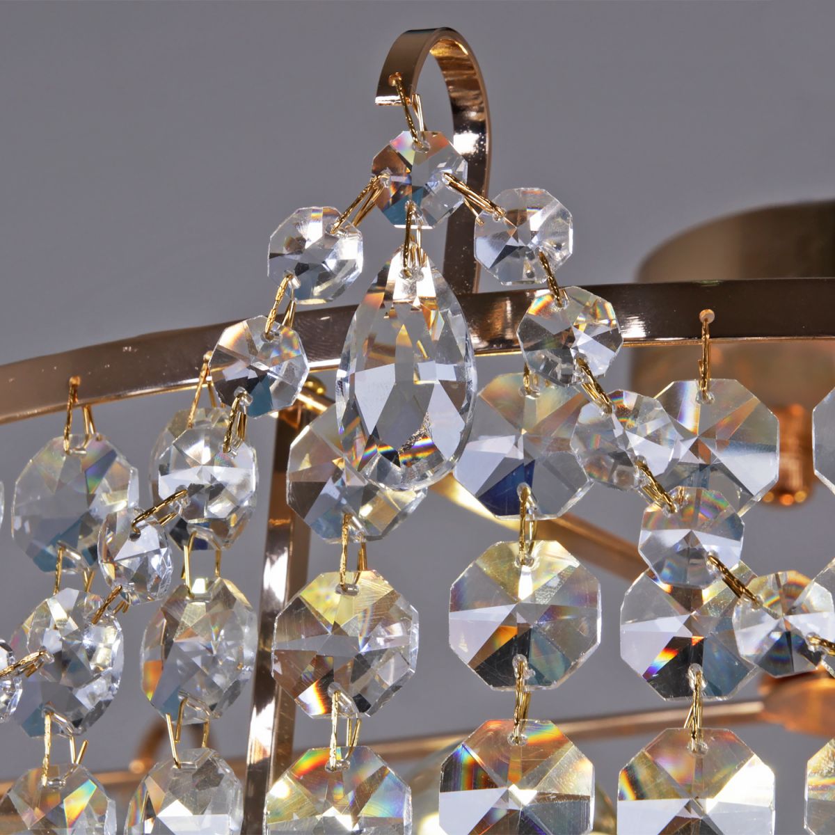 Потолочная люстра Reluce 90192-0.3-10 FGD