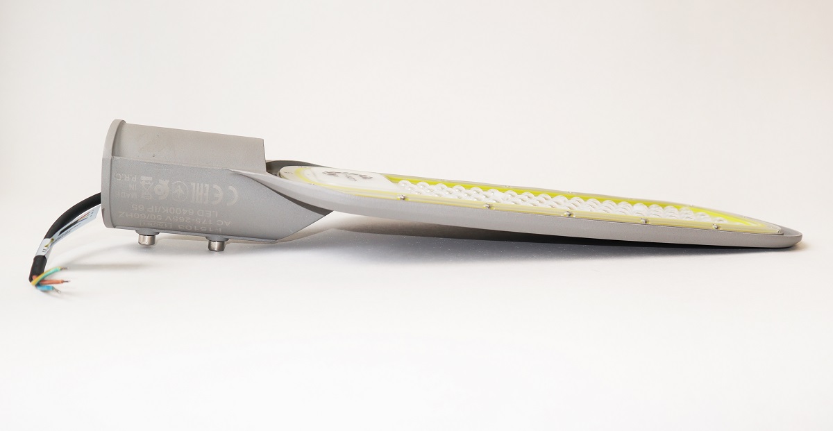 Уличный консольный светильник i-Watt i-15103