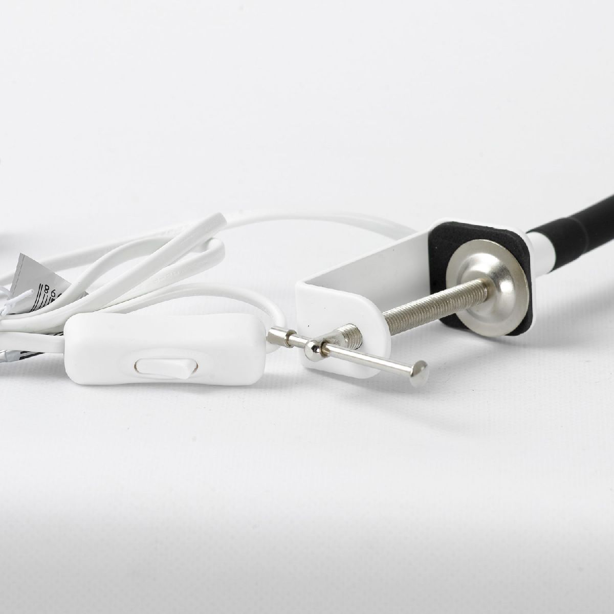 Настольная лампа Lussole Escambia LSP-0717 УЦ