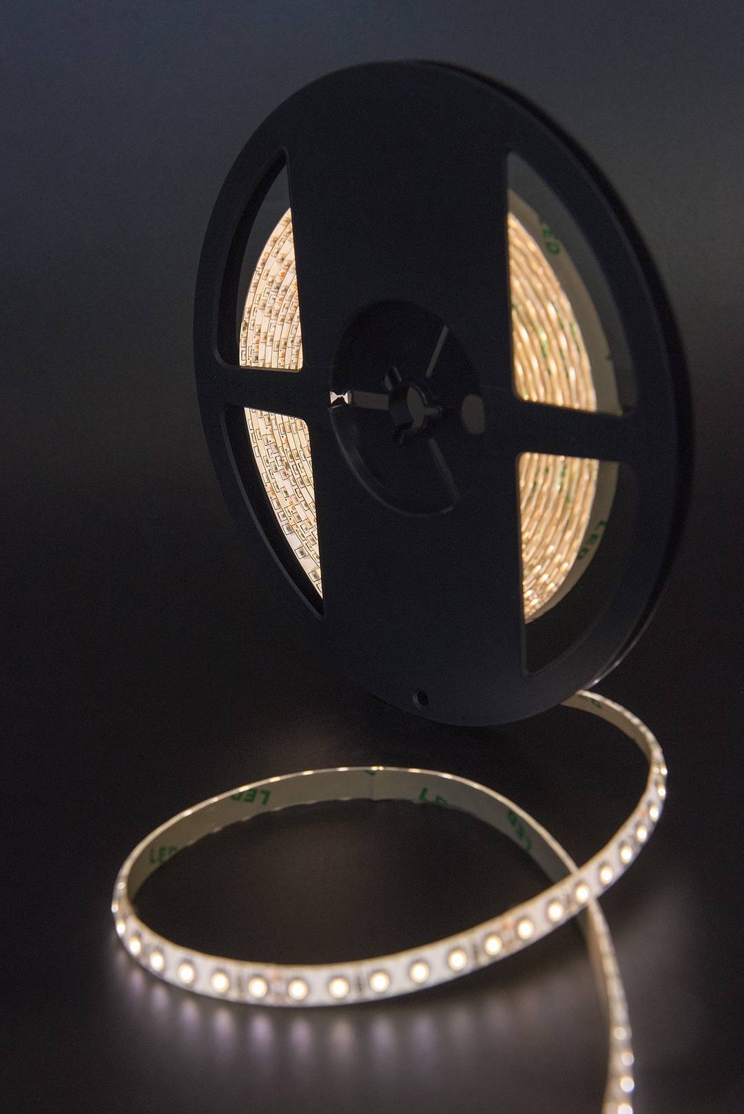 Светодиодная лента SWG SWG3120-24-9.6-WW-65 002125