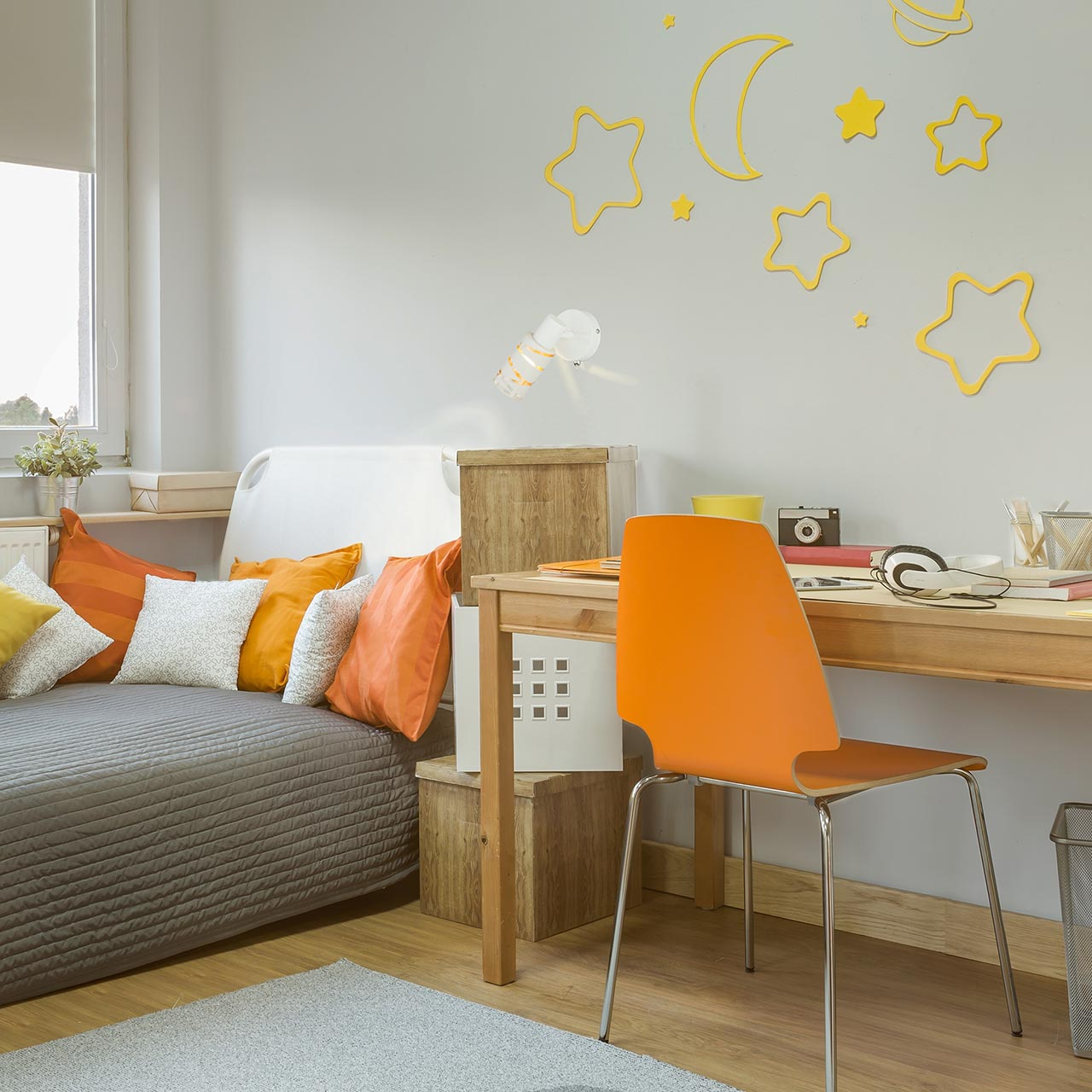 Спот Eurosvet Flute 20085/1 белый