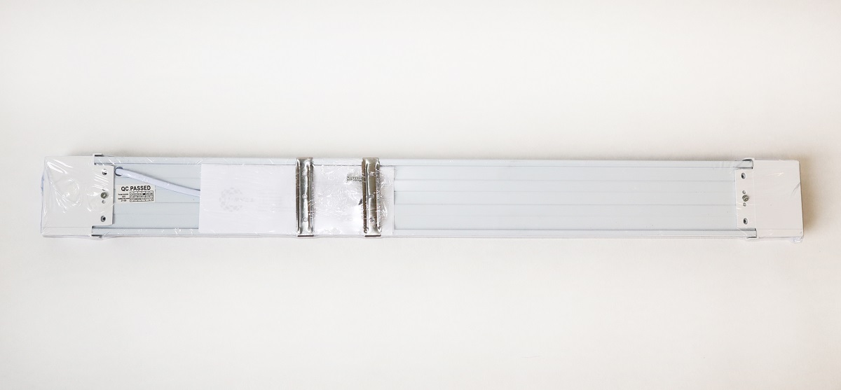 Линейный потолочный светильник i-Watt i-14111