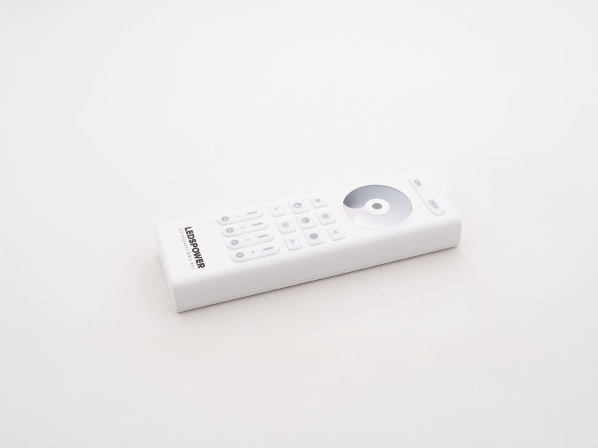 Пульт на 4 зоны LEDS POWER RC01RF белый 006505