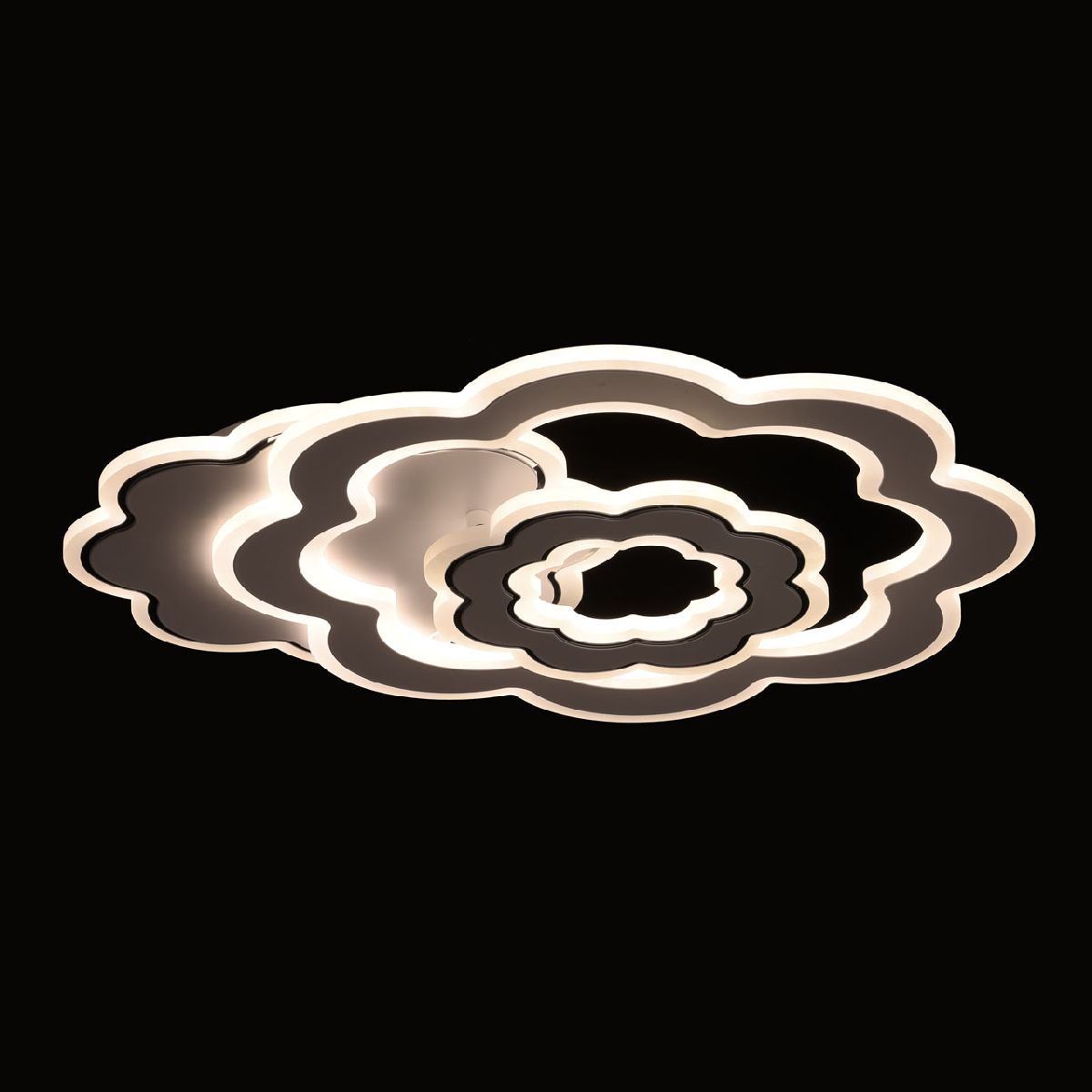 Потолочная люстра De Markt Мадлен 424015001