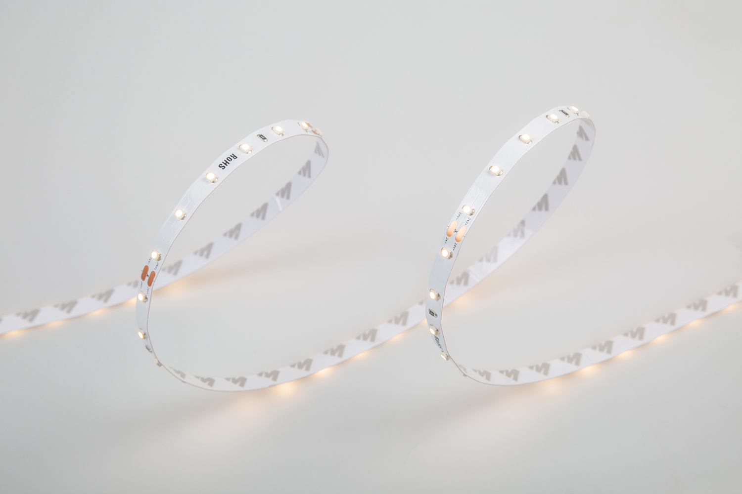 Cветодиодная лента DesignLed DSG360-24-WW-33 3528 60 LED/м 4,8 Вт/м 24В IP33 2700K 012713